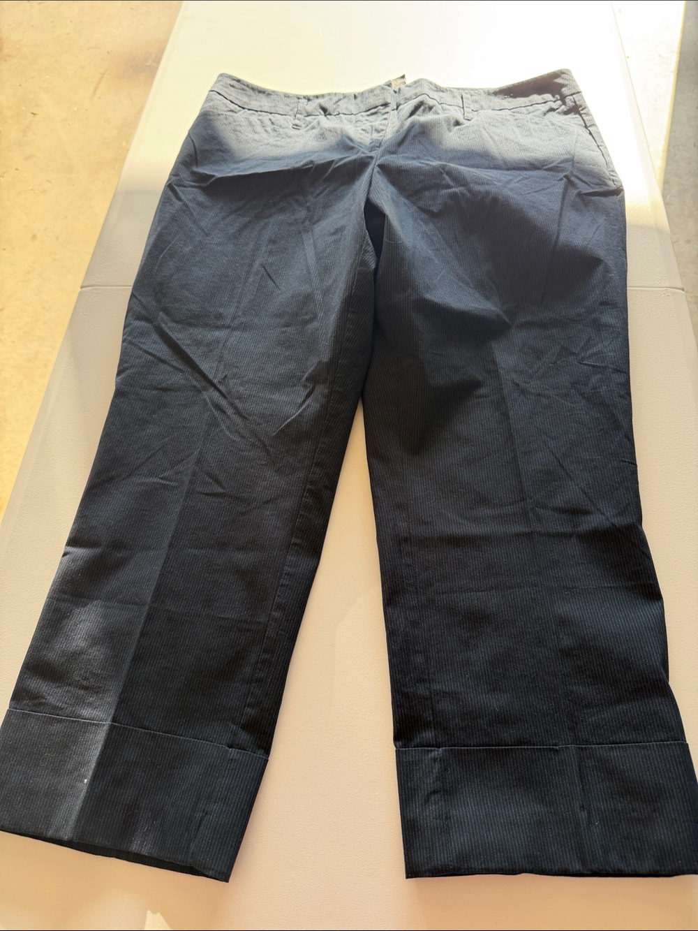 Woman’s New York & Company Navy with blue striped cropped pants, Size 12